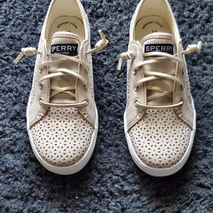 Sperry shoes